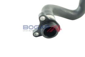 Патрубок радиатора системы охлаждения двигателя