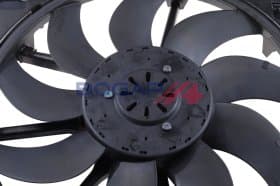 Вентилятор системы охлаждения двигателя Вентилятор системы охлаждения двигателя