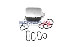 Масляный радиатор двигателя Масляный радиатор двигателя