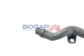 Патрубок системы охлаждения Bogap b4229108