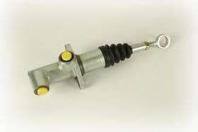 Головний циліндр зчеплення