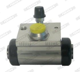 Колесный тормозной цилиндр