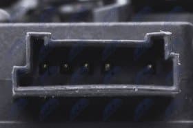 Замок двери багажника