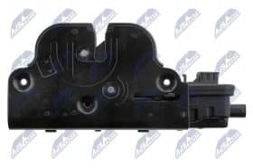 Замок двери багажника