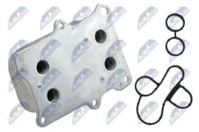 Масляный радиатор двигателя