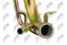 Заливна горловина паливного бака