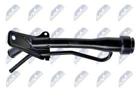 Заливная горловина топливного бака