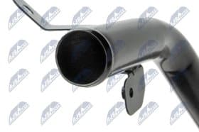 Заливная горловина топливного бака