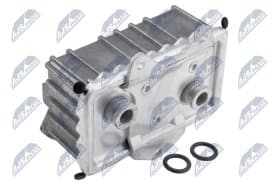 Оливний радіатор двигуна