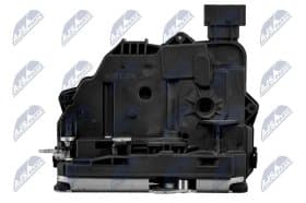 Замок дверей багажника