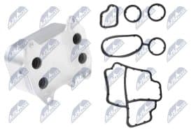 Оливний радіатор двигуна