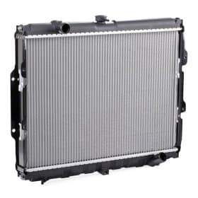 Радиатор охлаждения двигателя