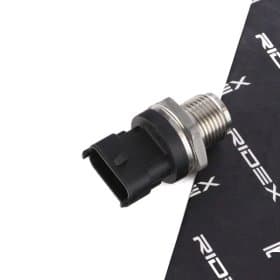 Датчик тиску подачі пального