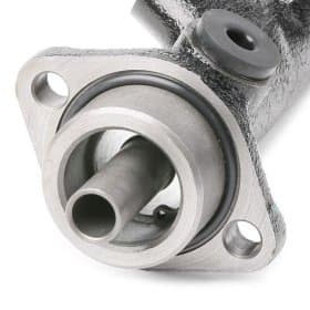 Главный тормозной цилиндр