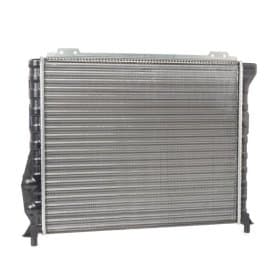 Радиатор охлаждения двигателя