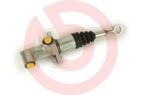 Головний циліндр зчеплення