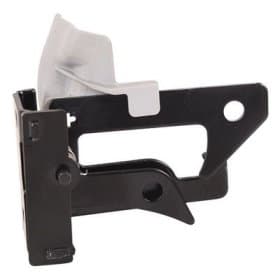 Замок капота