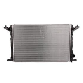 Радіатор охолодження двигуна