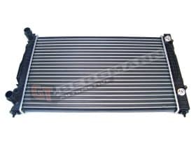 Радиатор охлаждения двигателя Радиатор охлаждения двигателя