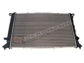 Радіатор охолодження двигуна Радіатор охолодження двигуна