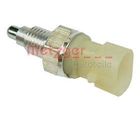 Вимикач ліхтарів заднього ходу