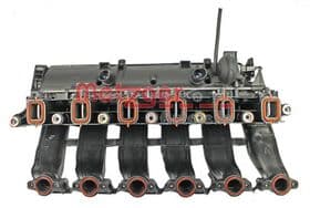 Впускной патрубок Впускной патрубок