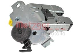 Замок дверей багажника