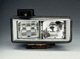 Передняя противотуманная фара