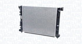 Радиатор охлаждения двигателя