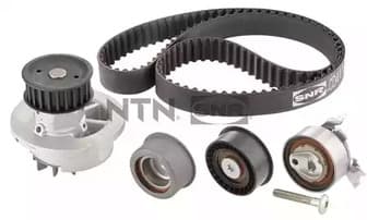 KDP453171 SNR Комплект ременя ГРМ + помпа