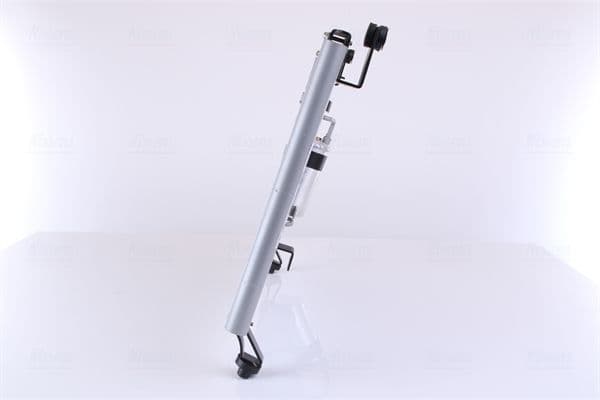 941153 Nissens Радіатор кондиціонера для Isuzu D-Max