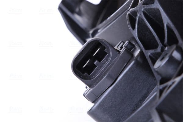 850017 Nissens Вентилятор системы охлаждения двигателя для Nissan Qashqai