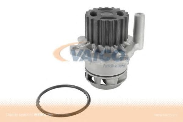 V10-50050 Vaico Помпа