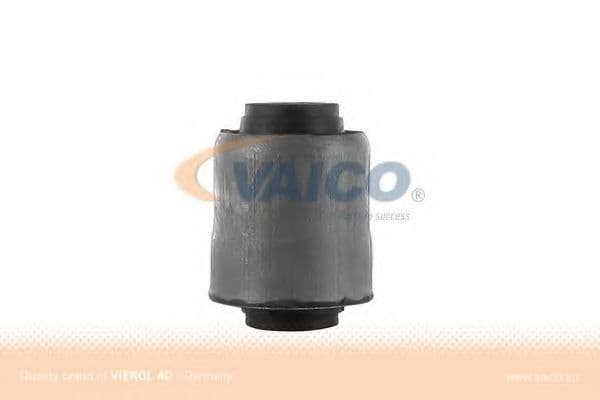 V95-0135 Vaico Сайлентблок важеля