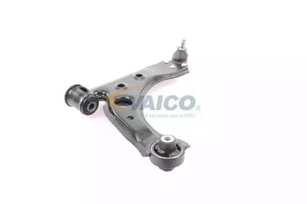 V24-0580 Vaico Рычаг подвески