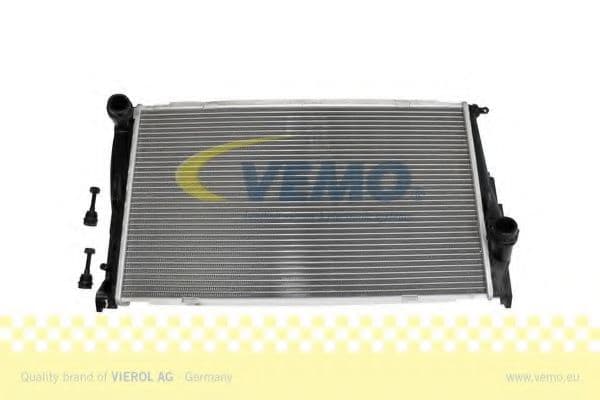 V20-60-0006 Vemo Радіатор охолодження двигуна