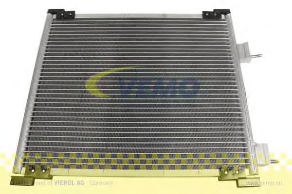 V25-62-0005 Vemo Радіатор кондиціонера для Ford Ka