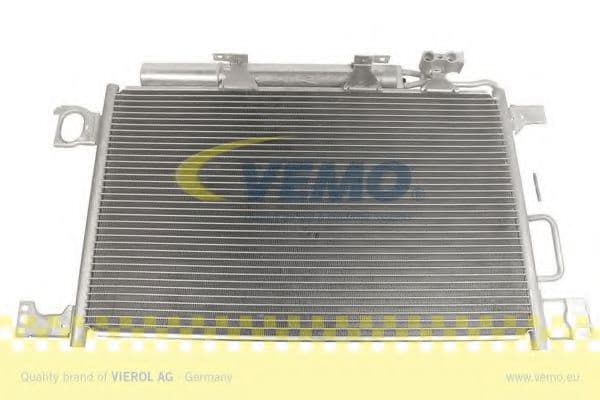 V30-62-1035 Vemo Радиатор кондиционера