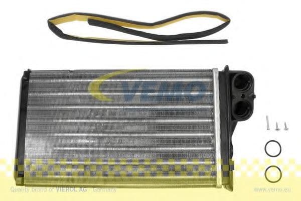 V42-61-0002 Vemo Радіатор пічки