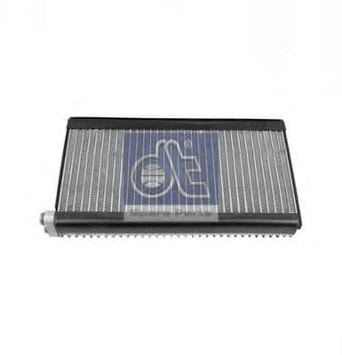 1.23325 DT Spare Parts Випарник кондиціонера