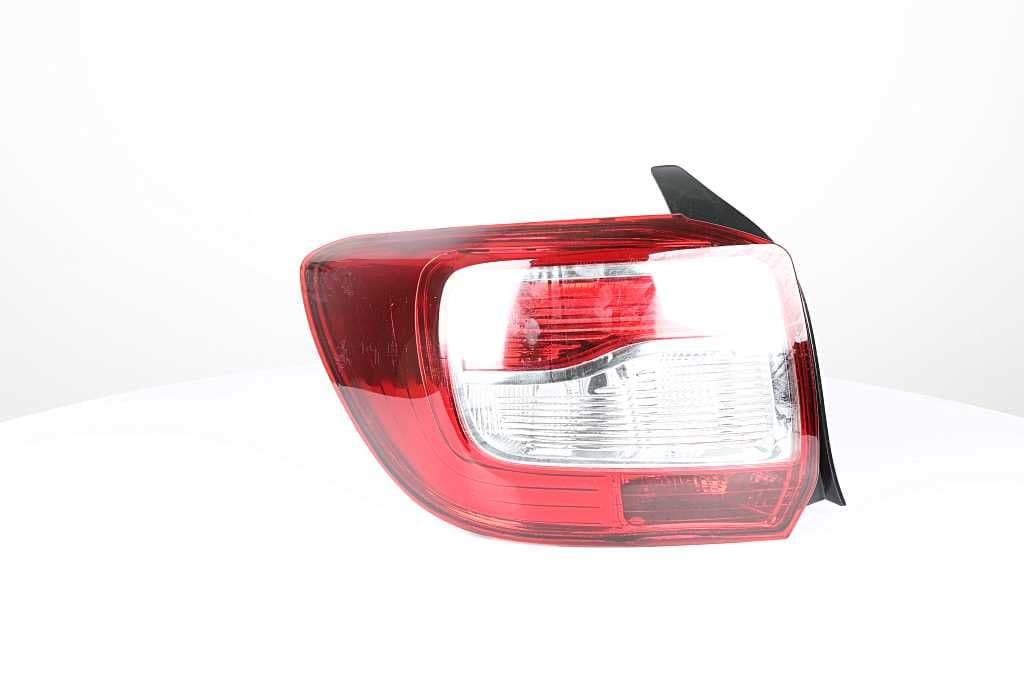 bsg75805004 BSG Задній ліхтар для Dacia Logan