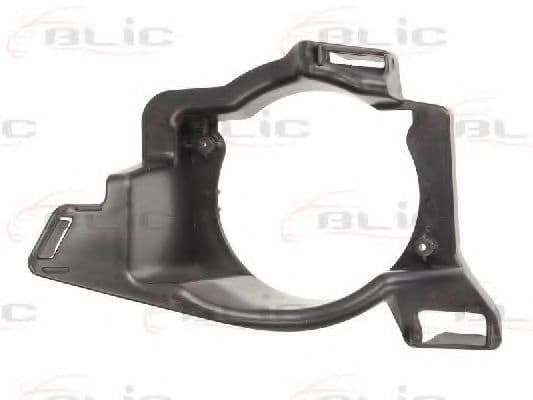 6502-07-1303916P BLIC Рамка противотуманной фары
