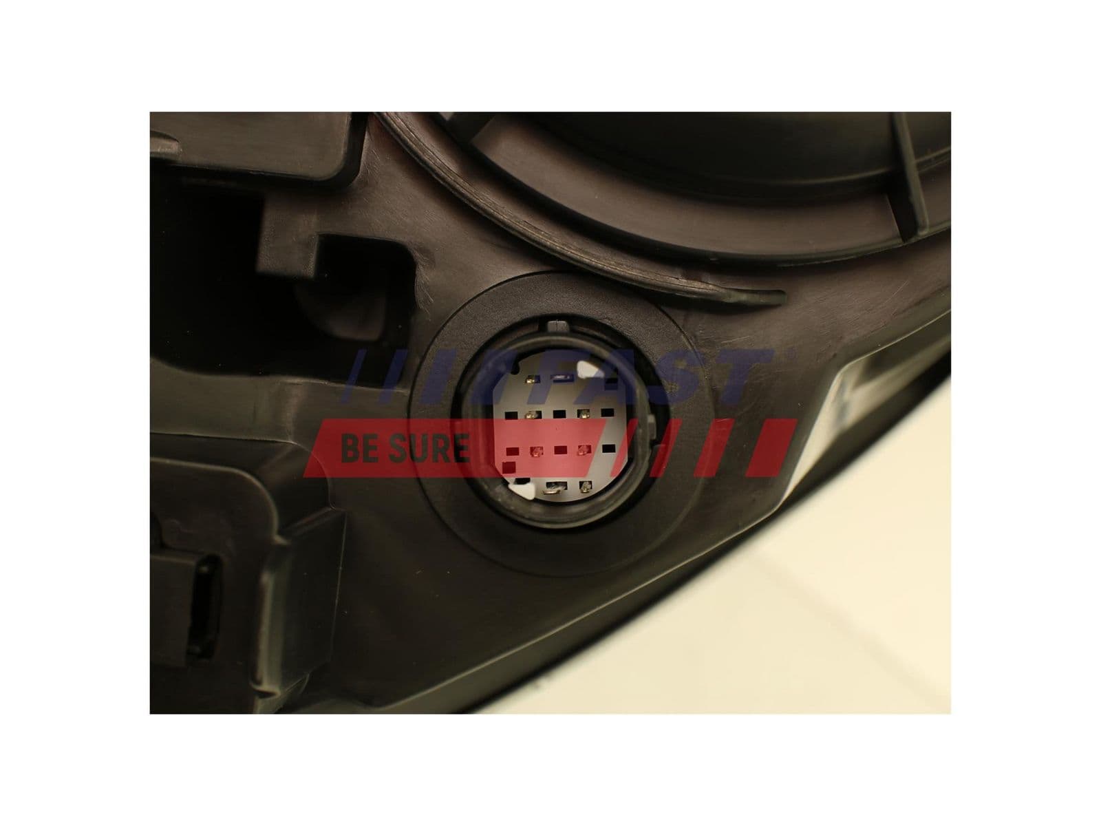 ft85768 Fast Основна фара