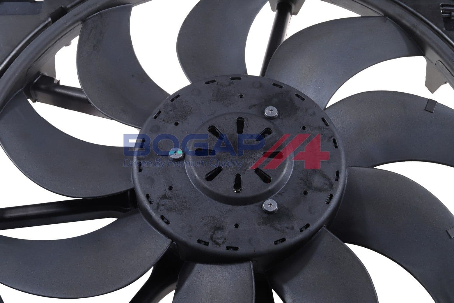 b4243121 Bogap Вентилятор системы охлаждения двигателя