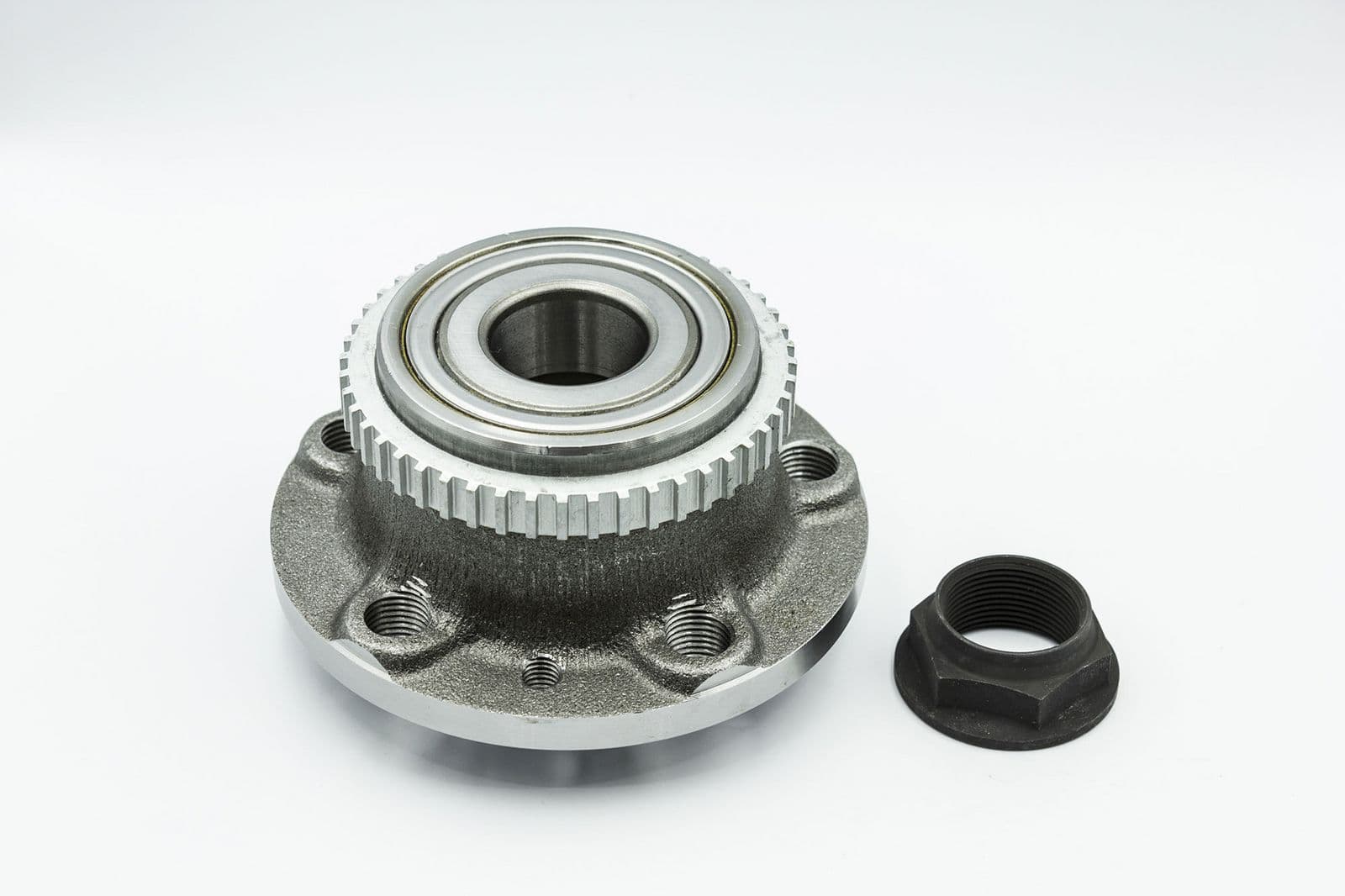 nfh5424 NFC Auto Комплект ступицы колеса