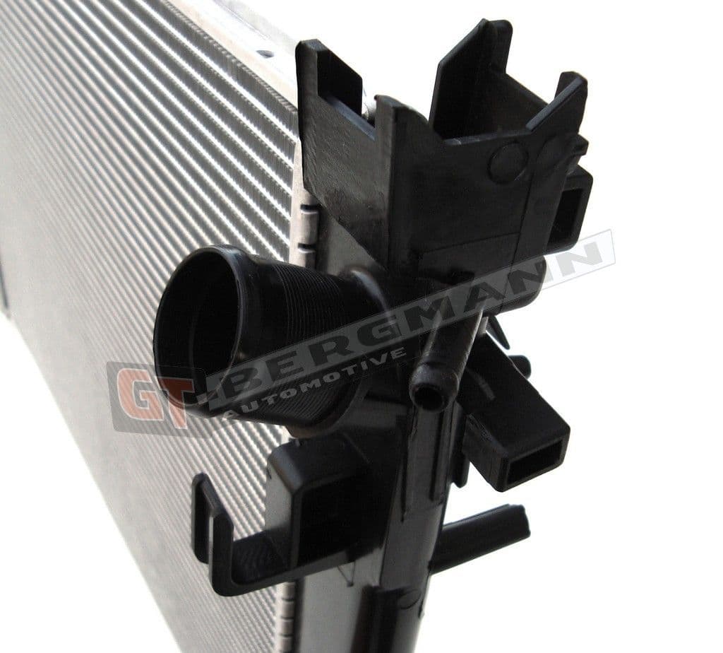 gt10147 GT-Bergmann Радіатор охолодження двигуна