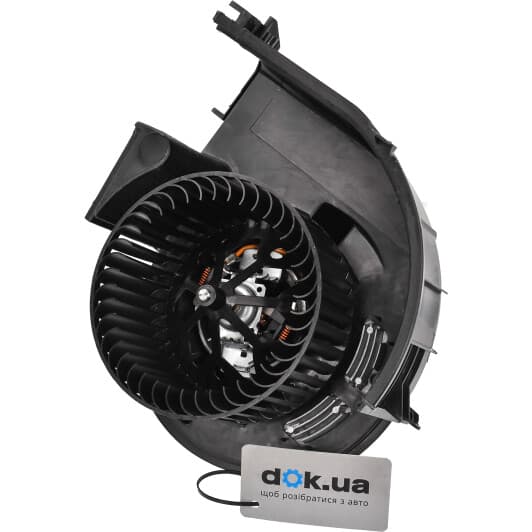 34104 NRF Вентилятор салона