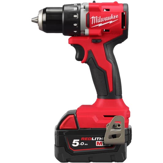 Дриль безударний Milwaukee M18 BLDDRC-502С акумуляторний (2 акумулятори + ЗП + чохол)