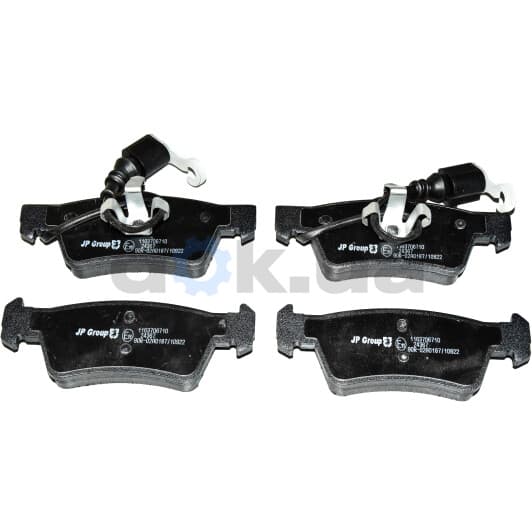 1163706710 JP Group Тормозные колодки для Volkswagen Touareg