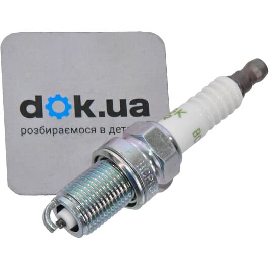 VLINE11 NGK Свеча зажигания